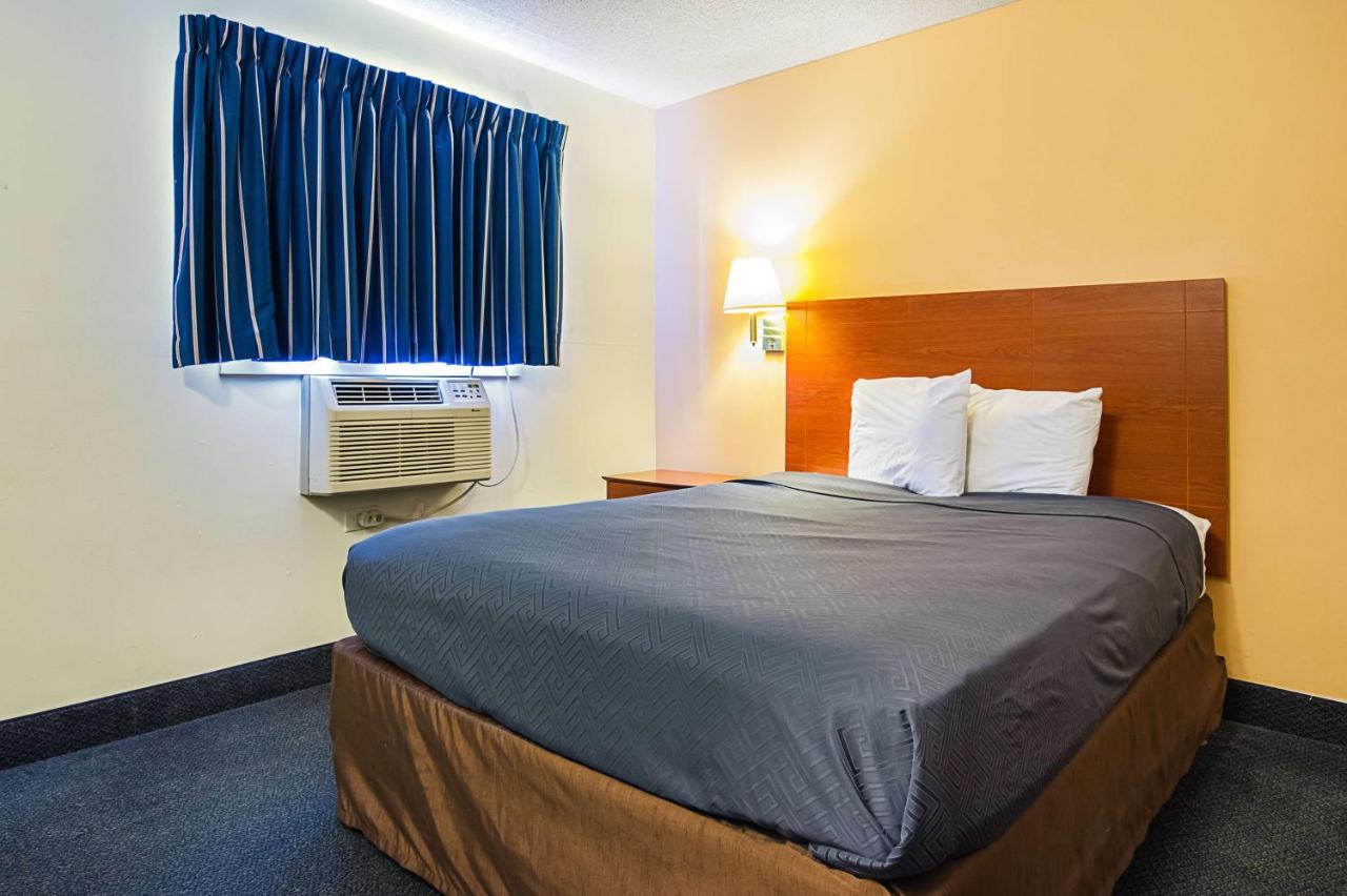 Motel 6-Fayetteville, Nc - Fort Liberty Area מראה חיצוני תמונה