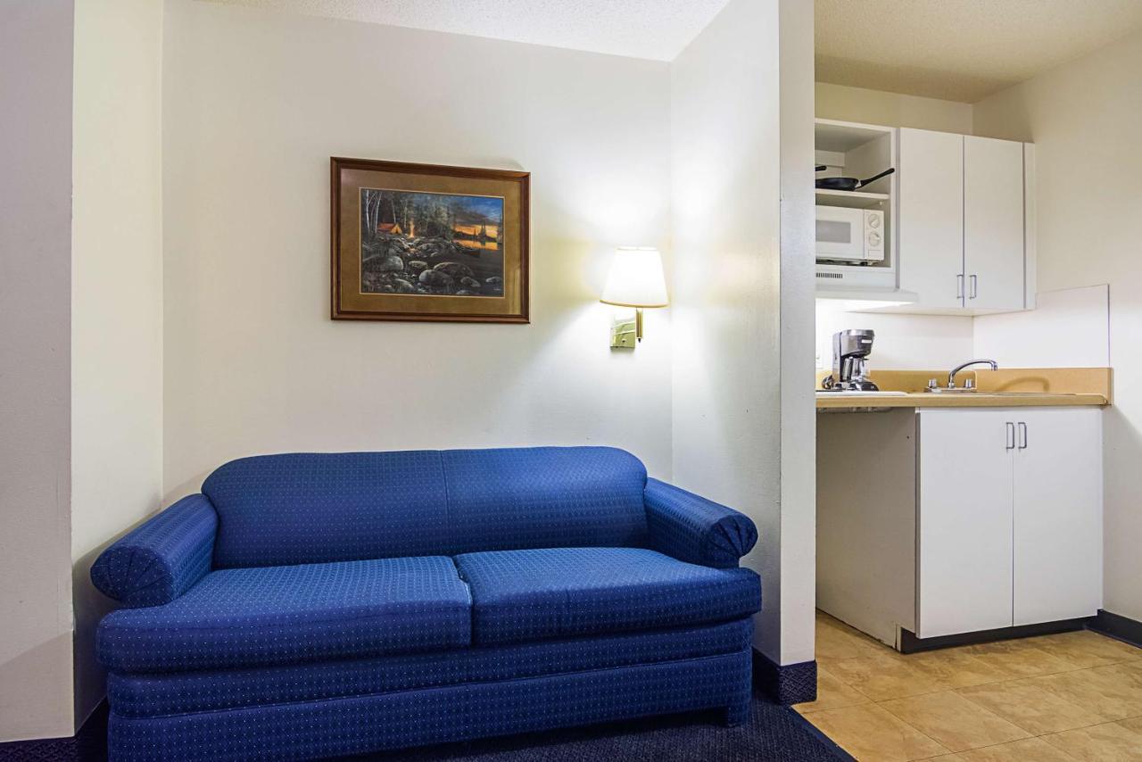 Motel 6-Fayetteville, Nc - Fort Liberty Area מראה חיצוני תמונה